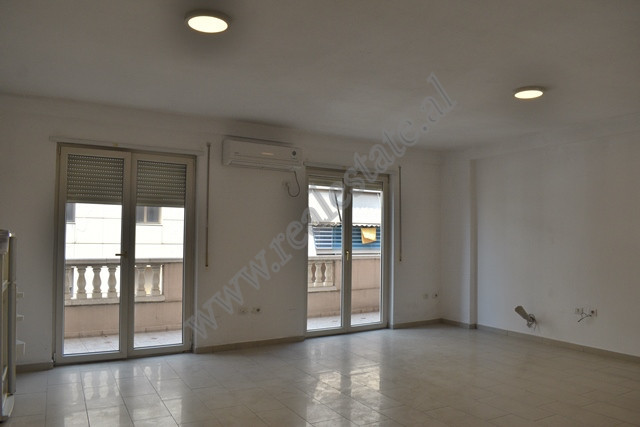 Office space for rent in Bardhok Biba in Tirana.&nbsp;
The apartment it is positioned on the sevent